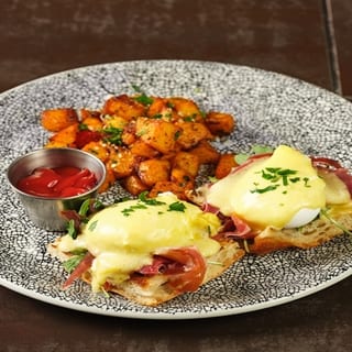 Italian Eggs Benedict